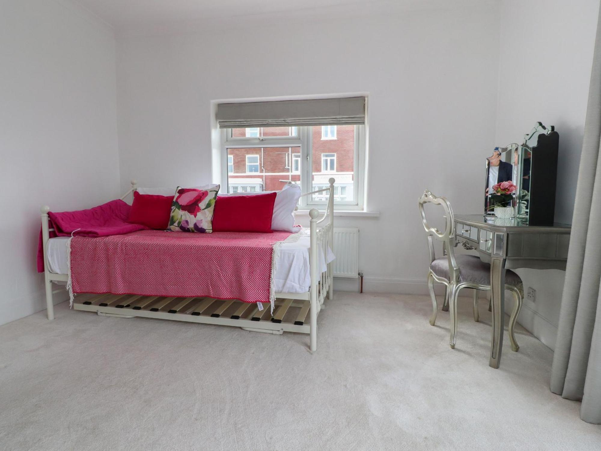 12 Pennystone Road